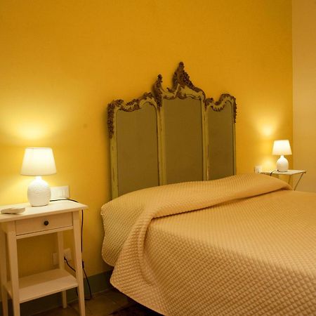 Boutique Rooms And Breakfast Granveliero Trapani Exterior photo